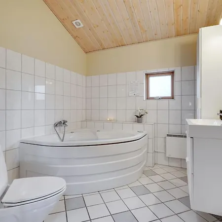 Absalon - 29km From The Sea By Interhome Feriehus *