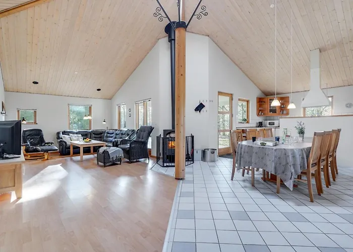 Casa de Férias Absalon - 29km From The Sea By Interhome